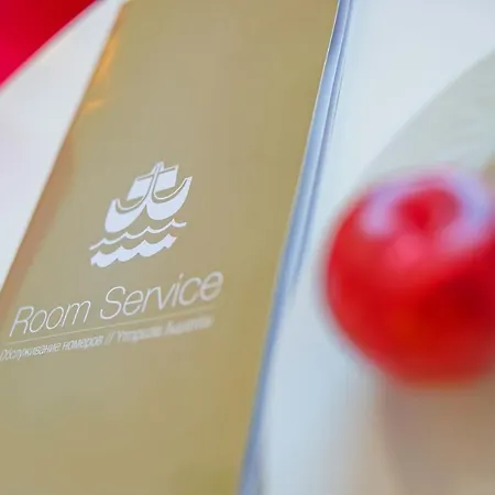 Отель Dome Marina & 4*