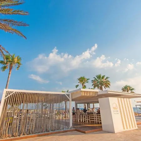 酒店 Dome Marina & 圣纳帕