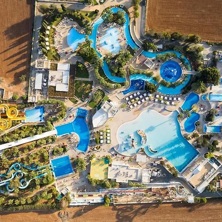 Dome Marina &